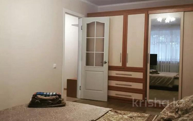 1-комнатная квартира, 33 м², 2/5 этаж посуточно, Ломова 44 — Абая Павлодар - изображение 7