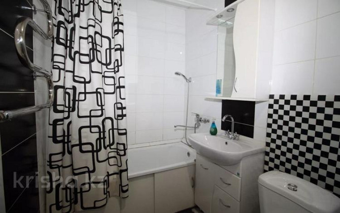 2-комнатная квартира, 47 м², 3/8 этаж посуточно, Достык — Гостиница Казахстан Almaty - photo 8