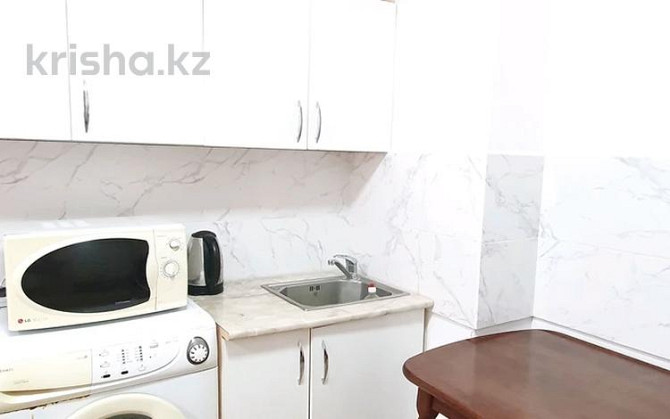 1-комнатная квартира, 22 м², 3/9 этаж посуточно, Казыбек би — Байтурсынова Almaty - photo 3