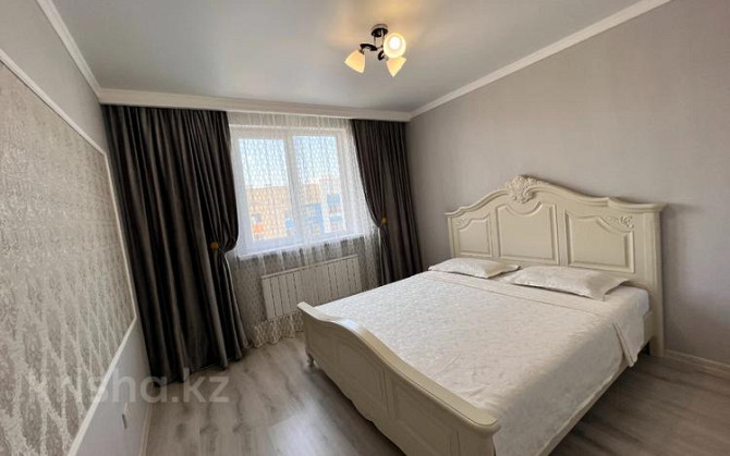 2-комнатная квартира, 54 м², 12/12 этаж посуточно, мкр Акбулак, Байтерекова 87 Алматы - изображение 3