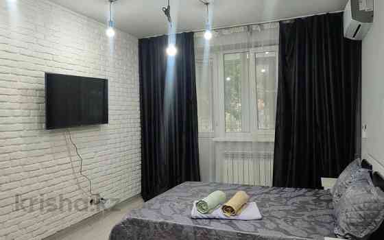 1-комнатная квартира, 33 м², 2/5 этаж посуточно, Абая 79 — Байтурсынова Almaty