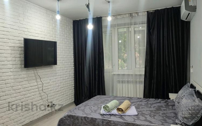 1-комнатная квартира, 33 м², 2/5 этаж посуточно, Абая 79 — Байтурсынова Almaty - photo 4