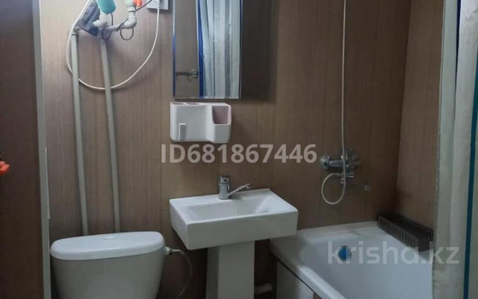 1-комнатная квартира, 40 м², 3/5 этаж посуточно, Ауэзова 20 — Гор.Парк,Пин.Парк, Магазин Аманат Kyzylorda - photo 6