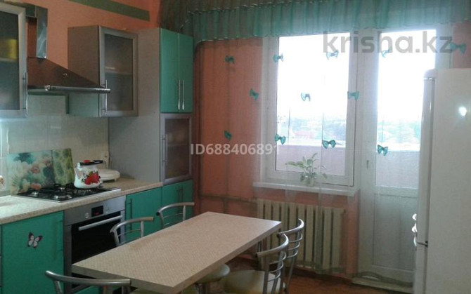 2-комнатная квартира, 68 м², 9/9 этаж помесячно, Маметова 29 Atyrau - photo 3