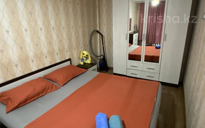 2-комнатная квартира, 45 м², 1/5 этаж посуточно, Бурова 33 Ust-Kamenogorsk - photo 1