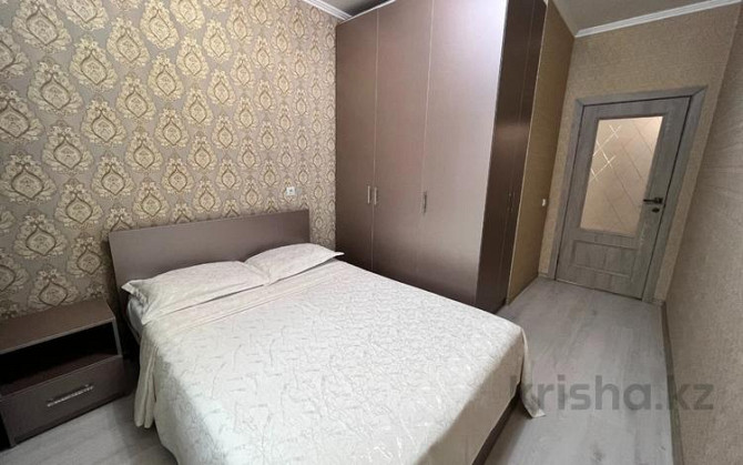 2-комнатная квартира, 38 м², 11/14 этаж посуточно, мкр Акбулак, Байтерекова 81 Алматы - изображение 2