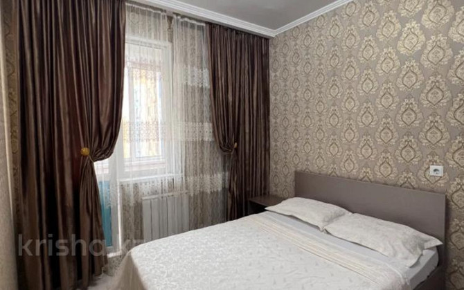 2-комнатная квартира, 38 м², 11/14 этаж посуточно, мкр Акбулак, Байтерекова 81 Алматы - изображение 1