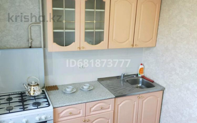 1-комнатная квартира, 32 м², 4/9 этаж посуточно, мкр Северо-Восток 23 — Недалеко от Жигулин Oral - photo 4