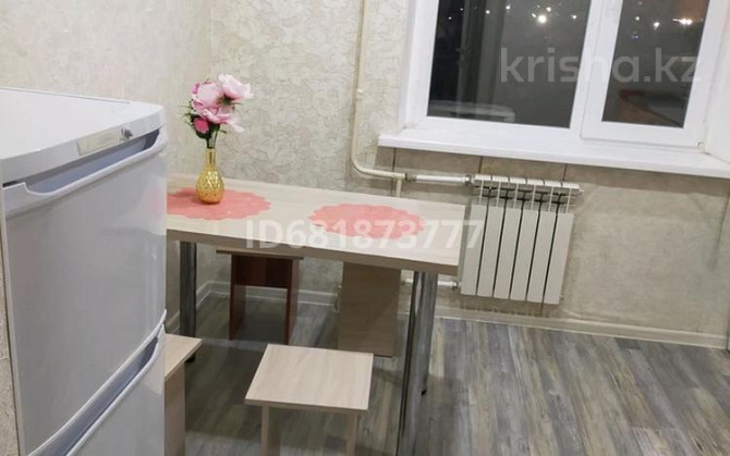 1-комнатная квартира, 32 м², 4/9 этаж посуточно, мкр Северо-Восток 23 — Недалеко от Жигулин Oral - photo 6