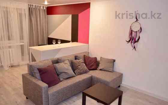 1-комнатная квартира, 35 м², 3/5 этаж посуточно, Академика Сатпаева 11 — Торайгырова Pavlodar