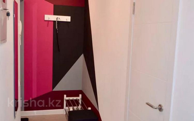 1-комнатная квартира, 35 м², 3/5 этаж посуточно, Академика Сатпаева 11 — Торайгырова Павлодар - изображение 5