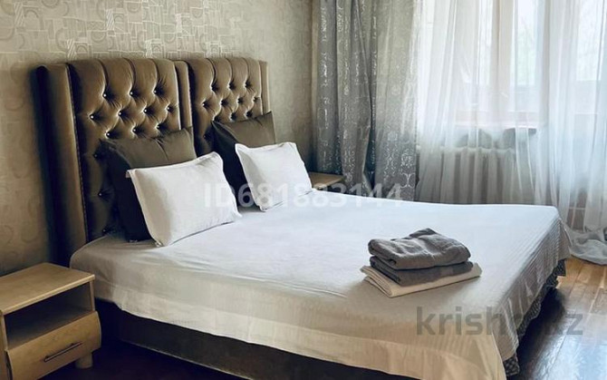 3-комнатная квартира, 70 м², 3/5 этаж посуточно, Айтеке би — Каирбекова Алматы - изображение 6