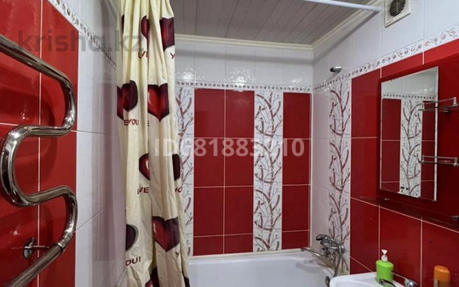 1-комнатная квартира, 35 м², 3/5 этаж посуточно, Жумабаева 101 — Букетова Петропавловск - изображение 7