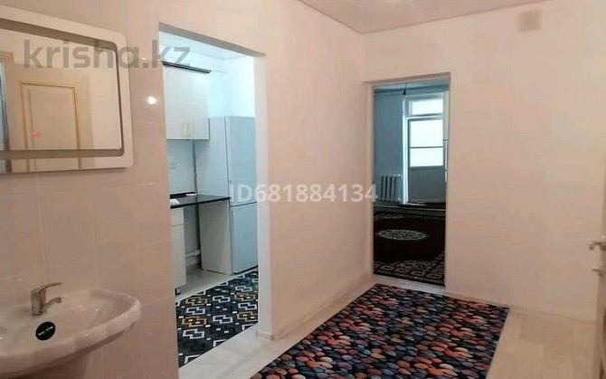 2-комнатная квартира, 65 м², 1/2 этаж посуточно, 25 улица  - изображение 1