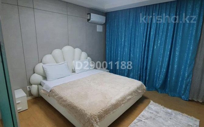 1-комнатная квартира, 45 м², 7/28 этаж посуточно, Кошкарбаева 10/1 — Кошкарбаева Тауелсиздик Astana - photo 1