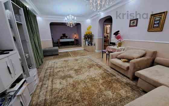 7-комнатный дом помесячно, 260 м², 10 сот., мкр Казахфильм 3 Алматы