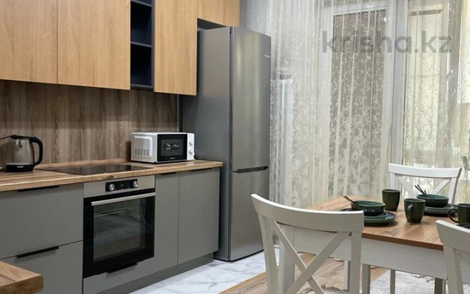 2-комнатная квартира, 80 м², 3/9 этаж посуточно, Радостовца 333а Алматы - изображение 6
