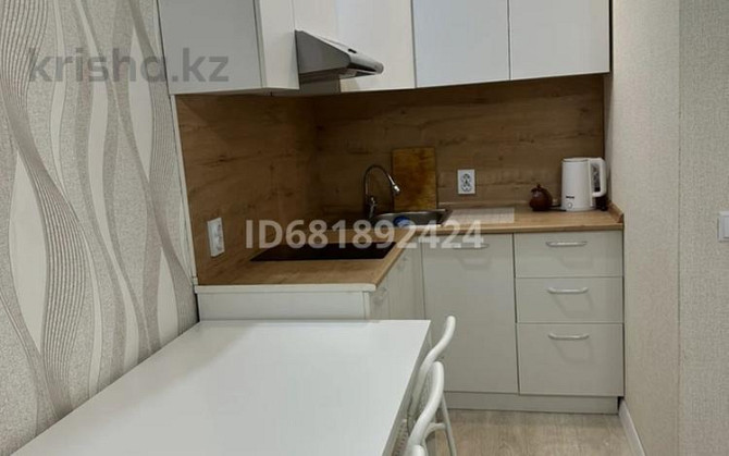 2-комнатная квартира, 36 м², 1/5 этаж посуточно, мкр Пригородный, Арнасай — Возле 24 школы Астана - изображение 6