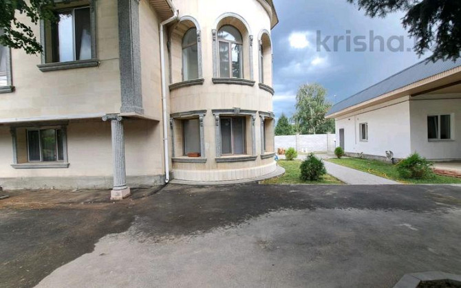 8-комнатный дом помесячно, 260 м², 10 сот., мкр Нур Алатау Алматы - изображение 4