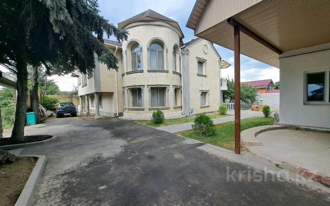 8-комнатный дом помесячно, 260 м², 10 сот., мкр Нур Алатау Алматы - изображение 3