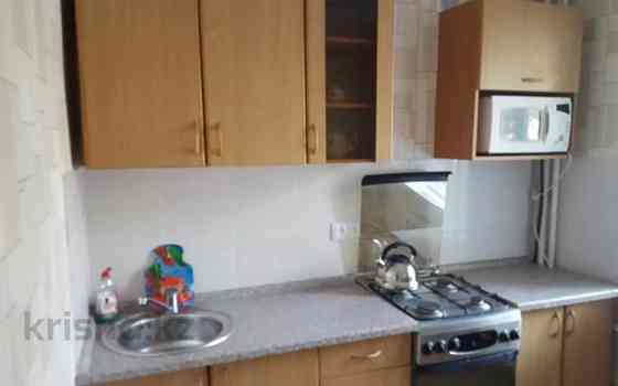2-комнатная квартира, 47 м², 1/3 этаж посуточно, мкр Коктем-1 — Уг Бухар Жырау Almaty