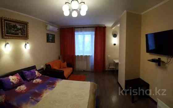 1-комнатная квартира, 45 м², 2/4 этаж посуточно, проспект Нурсултана Назарбаева 232 — Егизбаева Oral