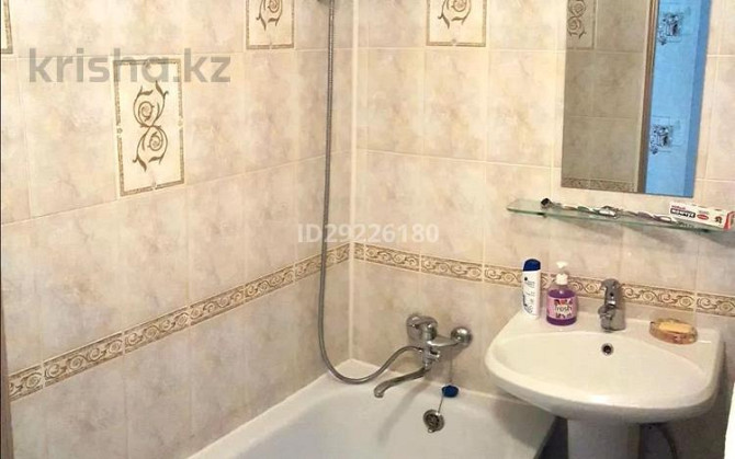 2-комнатная квартира, 47 м², 4/5 этаж посуточно, Ул.Мухита 129 — Маметова Уральск - изображение 7