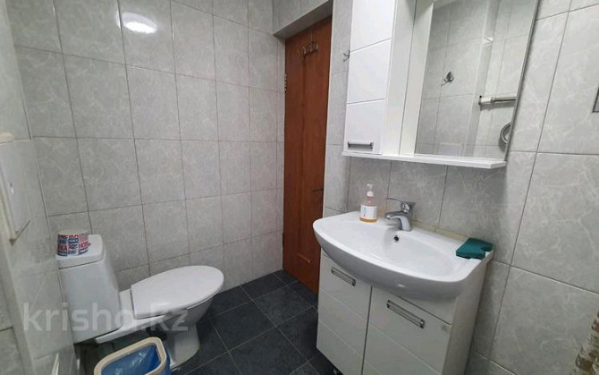 2-комнатная квартира, 70 м², 2/5 этаж посуточно, проспект Абулкаир хана 87 — проспект Абулкаир хана  Актобе - изображение 7