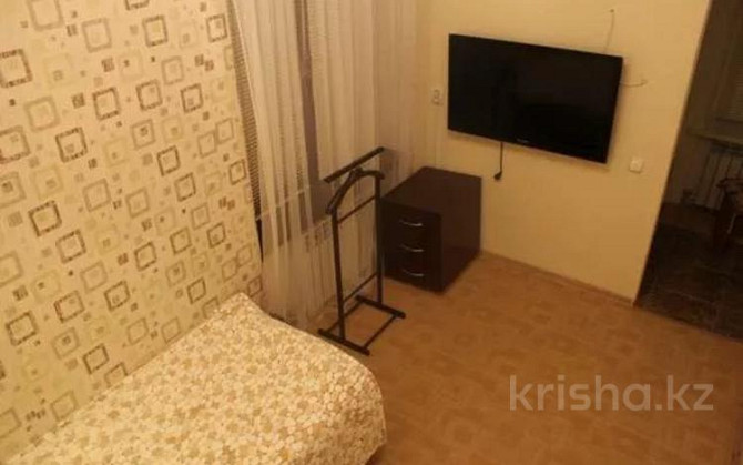 1-комнатная квартира, 15 м², 1/1 этаж посуточно, Афанасьева 30 а — Мухамбета Исенова Атырау - изображение 8