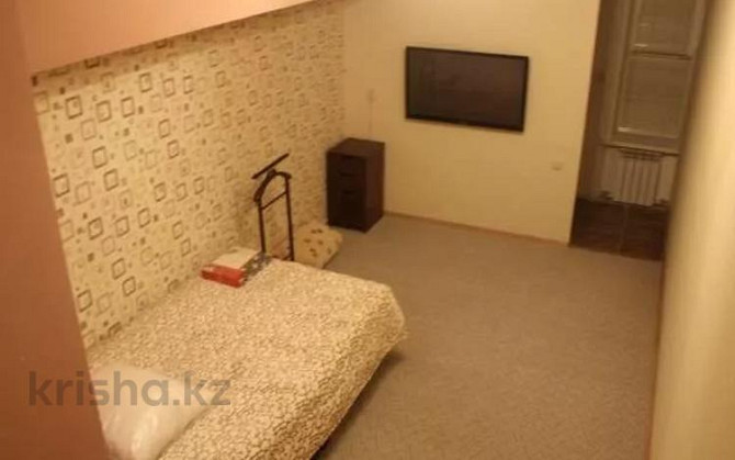 1-комнатная квартира, 15 м², 1/1 этаж посуточно, Афанасьева 30 а — Мухамбета Исенова Атырау - изображение 5