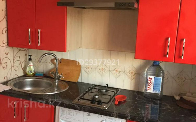 1-комнатная квартира, 40 м², 2/5 этаж посуточно, 5 мкр 10 — Набережная Aqtau - photo 2