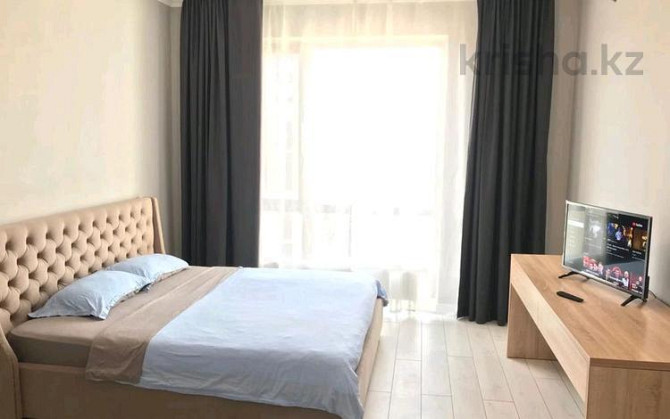 1-комнатная квартира, 44 м², 12/12 этаж посуточно, Кайым Мухамедханова 4б — Туран Astana - photo 1