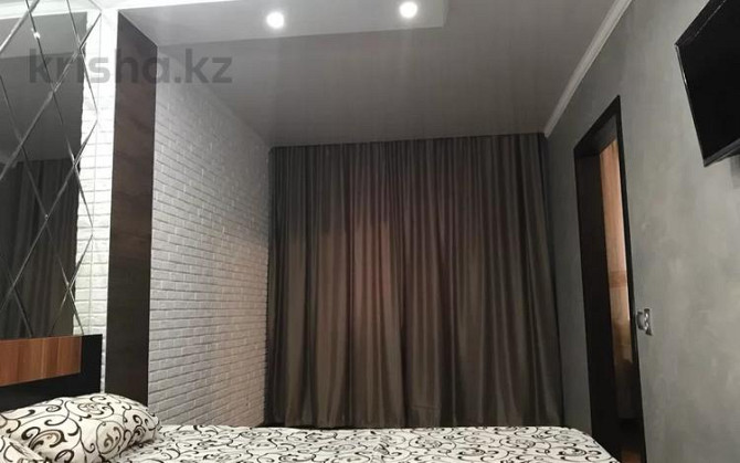 1-комнатная квартира, 44 м² посуточно, Алиханова 38 Караганда - изображение 3