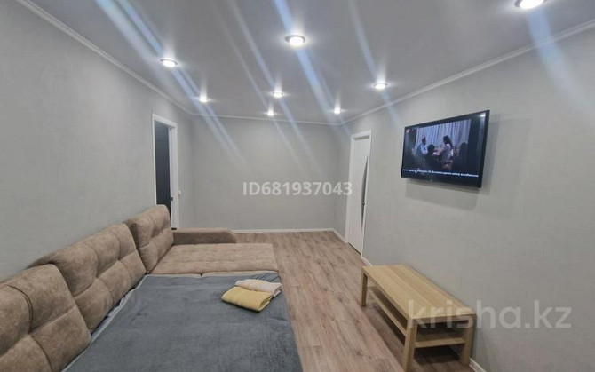 3-комнатная квартира, 60 м², 4/5 этаж посуточно, Ленина 117 — Горняков Рудный - изображение 4