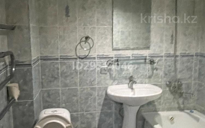 3-комнатная квартира, 65 м², 2/5 этаж посуточно, Авангард — Владиморской Атырау - изображение 4