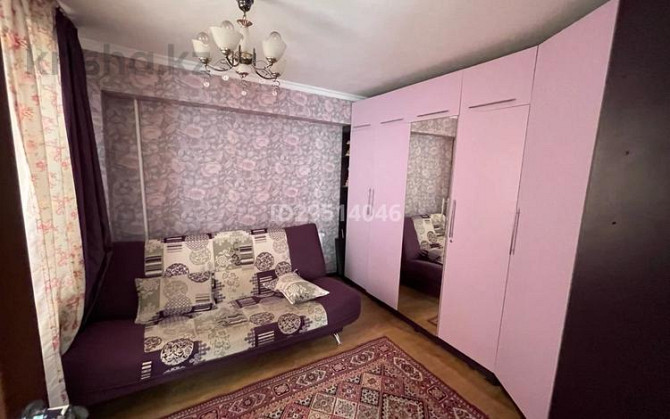 3-комнатная квартира, 65 м², 2/5 этаж посуточно, Авангард — Владиморской Атырау - изображение 1