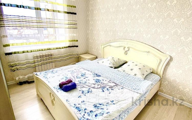 2-комнатная квартира, 70 м², 3/9 этаж посуточно, мкр. Батыс-2, Мангилик Ел 20 Актобе - изображение 4