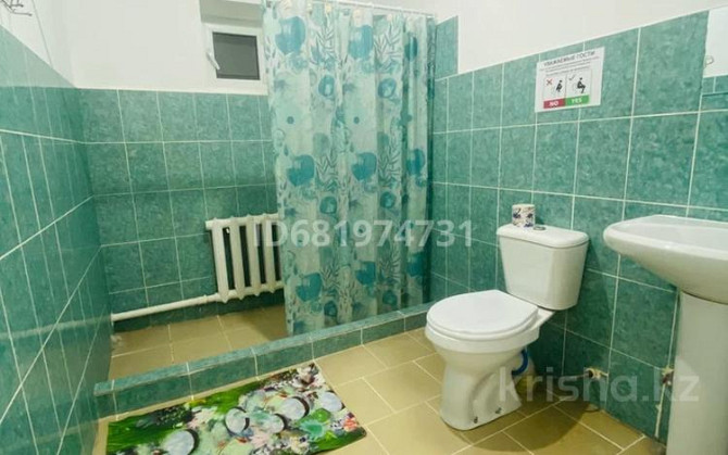 1-комнатная квартира, 30 м², 1/1 этаж посуточно, Казыбек би 66  - изображение 3