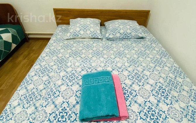 1-комнатная квартира, 30 м², 1/1 этаж посуточно, Казыбек би 66  - изображение 6
