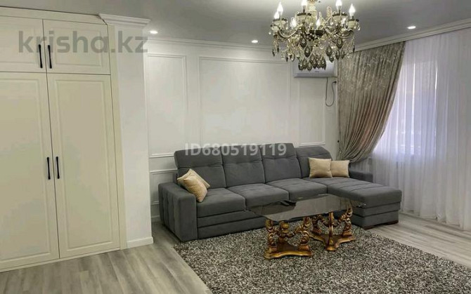 3-комнатная квартира, 64 м², 1/7 этаж помесячно, Есимхана - Напротив нового стадиона Туркестан - изображение 1
