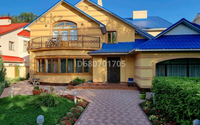 7-комнатный дом помесячно, 353 м², 10 сот., Квартал Авиагородок 2 Актобе - изображение 2