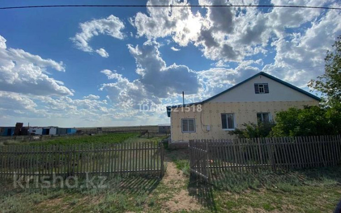 6-комнатный дом помесячно, 120 м², 10 сот., Отделение Нура 15 — Орталык Кабанбай Батыра - изображение 1