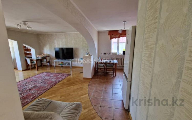 5-комнатный дом помесячно, 250 м², 8 сот., Алиева 5 Астана - изображение 2