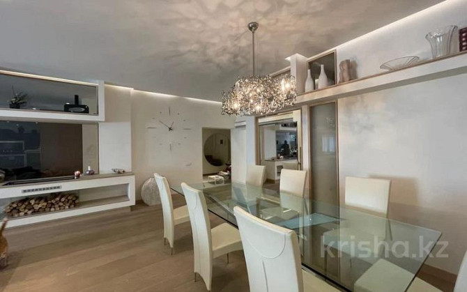 4-комнатная квартира, 250 м², 1/9 этаж помесячно, Каратаева 38а-в Almaty - photo 6