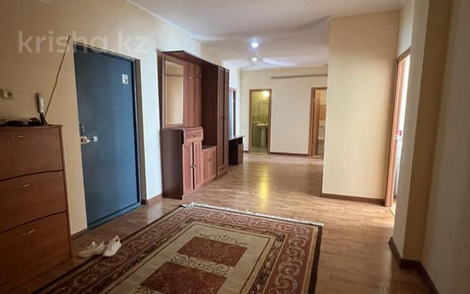 3-комнатная квартира, 160 м², 9/16 этаж помесячно, 15-й мкр 59 "Овация" Актау - изображение 5