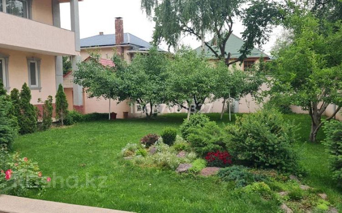 7-комнатный дом помесячно, 378 м², 0.09 сот., мкр Таугуль-3 29 — Жандосова Алматы - изображение 1