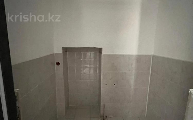 8-комнатный дом помесячно, 400 м², 30 сот., мкр Калкаман-2, Косынова 131 Алматы - изображение 6