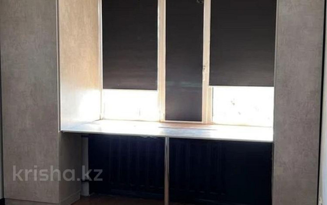 3-комнатная квартира, 70 м², 2/5 этаж помесячно, Кульманова 154 Атырау - изображение 8