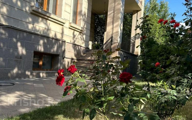 7-комнатный дом помесячно, 350 м², 8 сот., мкр Нур Алатау, Мкр Нурлытау — Розы Жамановой Алматы - изображение 2