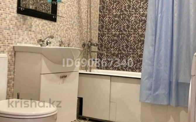1-комнатная квартира, 38 м², 4/12 этаж помесячно, Казахстан 70 Усть-Каменогорск - изображение 6